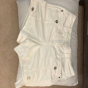 White House Black Market white shorts with silver button details -Size 4